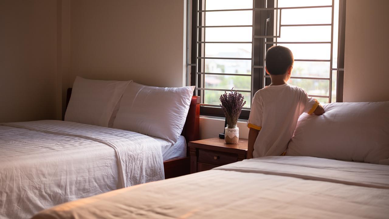 Lavender Hotel Dong Hoi Bagian luar foto